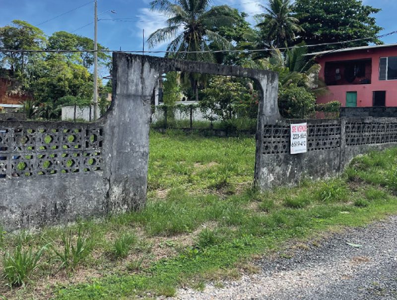 Terreno en Puerto Pilon, Colón Portada